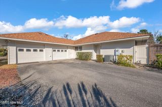 938 Summerlin Falls Court, Wilmington, NC 28412