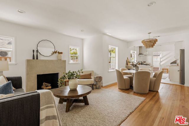 8115 Georgetown Avenue, Los Angeles, CA 90045