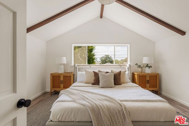 8115 Georgetown Avenue, Los Angeles, CA 90045