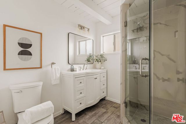 8115 Georgetown Avenue, Los Angeles, CA 90045