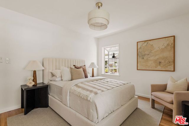 8115 Georgetown Avenue, Los Angeles, CA 90045