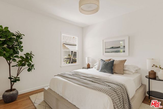 8115 Georgetown Avenue, Los Angeles, CA 90045
