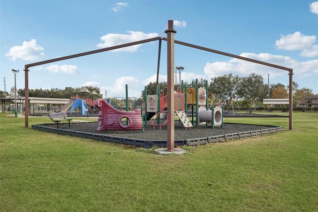 31110 STONE ARCH AVENUE, Wesley Chapel, FL 33545