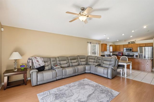 31110 STONE ARCH AVENUE, Wesley Chapel, FL 33545