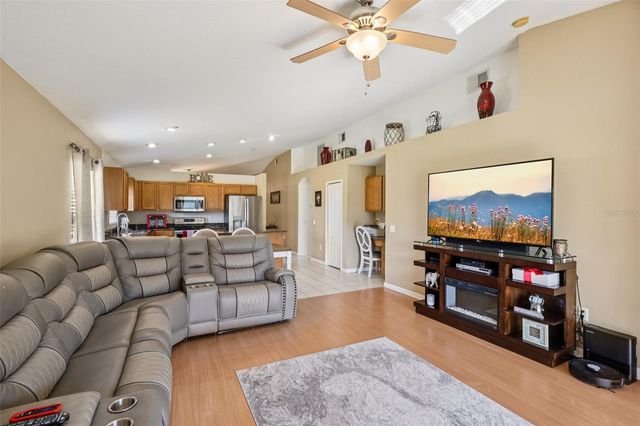 31110 STONE ARCH AVENUE, Wesley Chapel, FL 33545