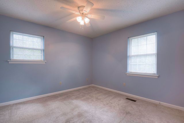 257 Sparrow Lane, Ringgold, GA 30736