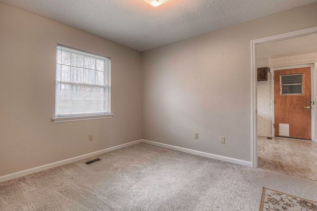 257 Sparrow Lane, Ringgold, GA 30736