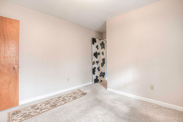 257 Sparrow Lane, Ringgold, GA 30736