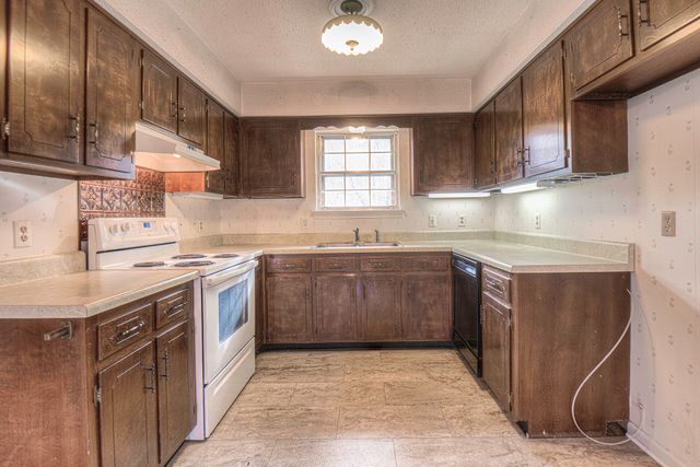 257 Sparrow Lane, Ringgold, GA 30736