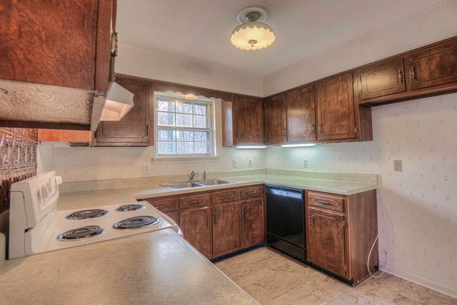 257 Sparrow Lane, Ringgold, GA 30736