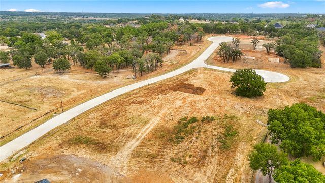9816 Linington Lane, Argyle, TX 76226