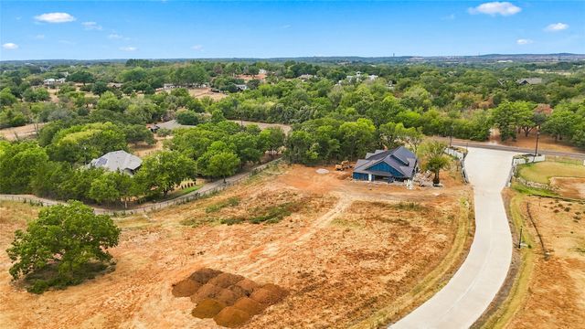9816 Linington Lane, Argyle, TX 76226