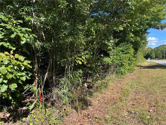 3136 K Fork Road, Madison, NC 27025