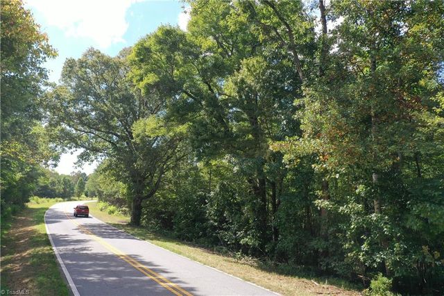 3136 K Fork Road, Madison, NC 27025