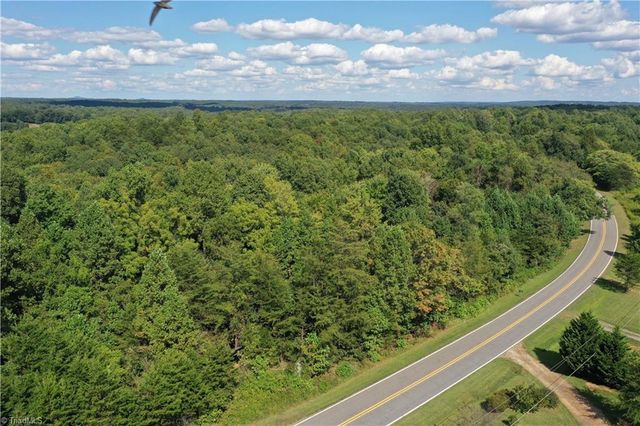 3136 K Fork Road, Madison, NC 27025
