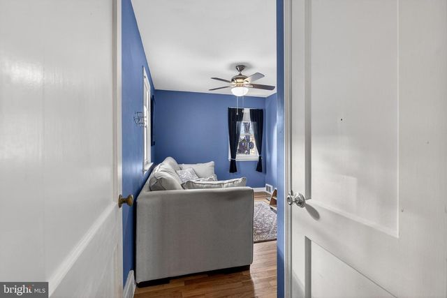 214 WAVERLY RD, Wilmington, DE 19803