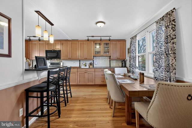 214 WAVERLY RD, Wilmington, DE 19803