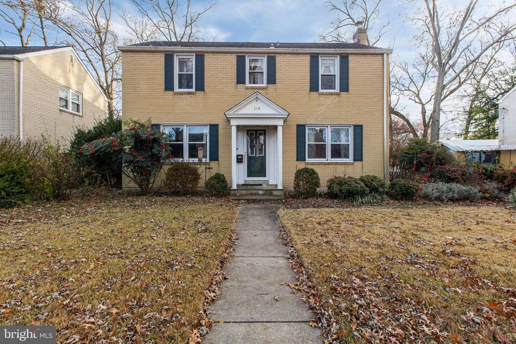 214 WAVERLY RD, Wilmington, DE 19803