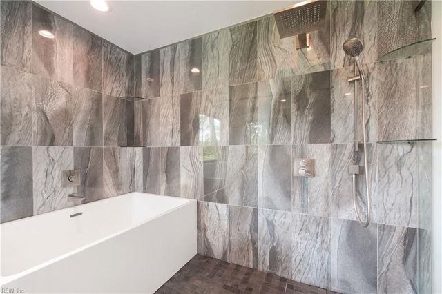 5237 Battersea CT, Virginia Beach, VA 23455