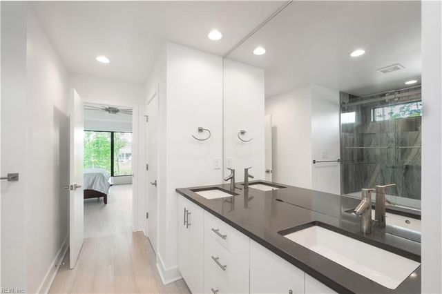 5237 Battersea CT, Virginia Beach, VA 23455