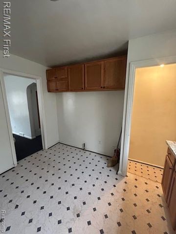 11084 Findlay Street, Detroit, MI 48205