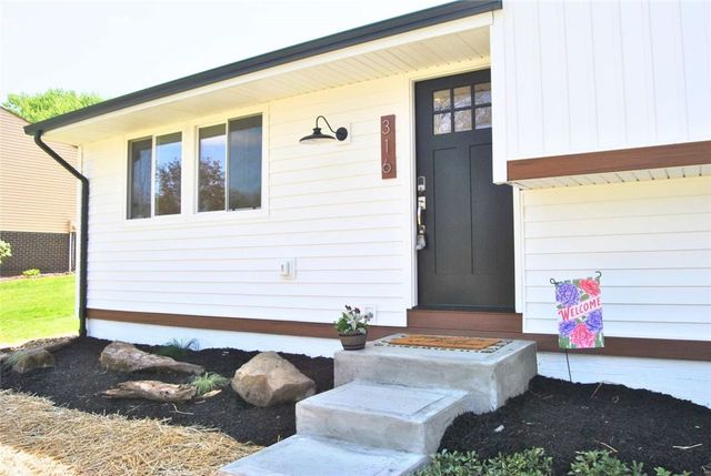 316 Leatherbark Rd, Cranberry Twp, PA 16066