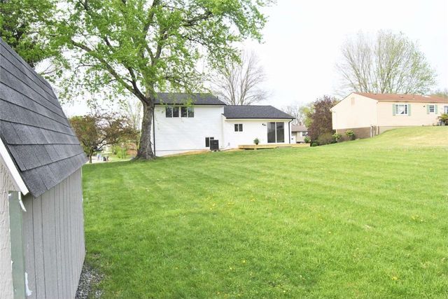 316 Leatherbark Rd, Cranberry Twp, PA 16066