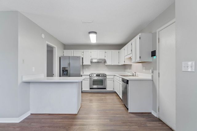 107 Trenton Avenue, Crestview, FL 32539