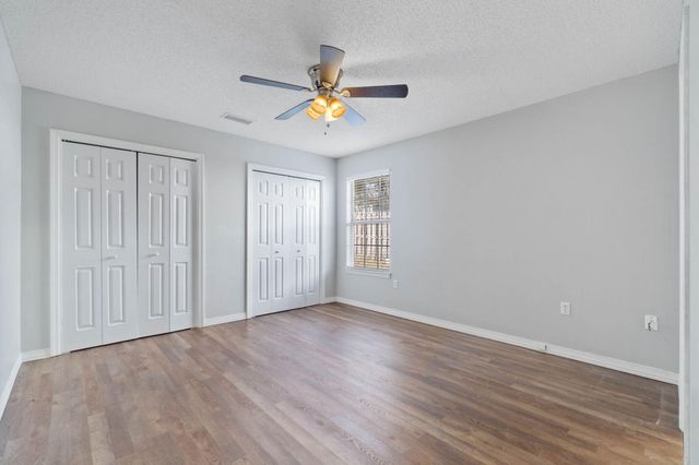 107 Trenton Avenue, Crestview, FL 32539