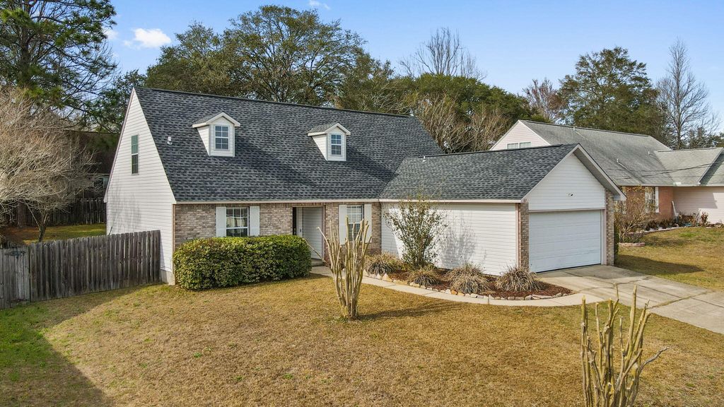 107 Trenton Avenue, Crestview, FL 32539