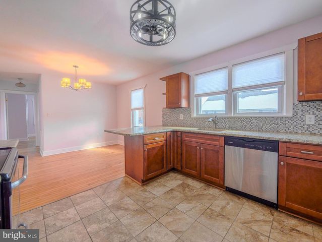 139 TALBOT AVE, Holmes, PA 19043