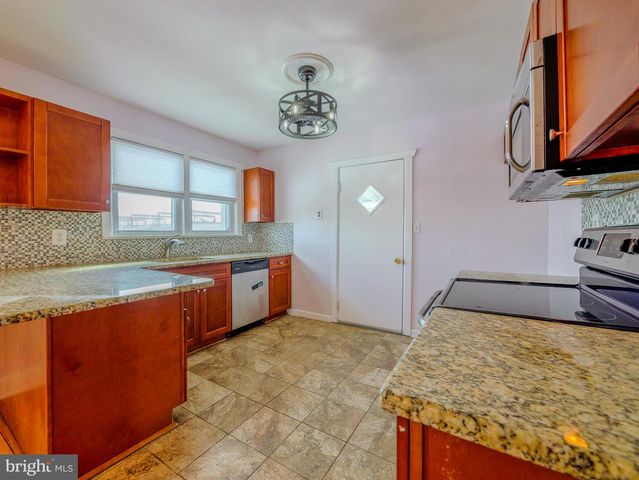 139 TALBOT AVE, Holmes, PA 19043