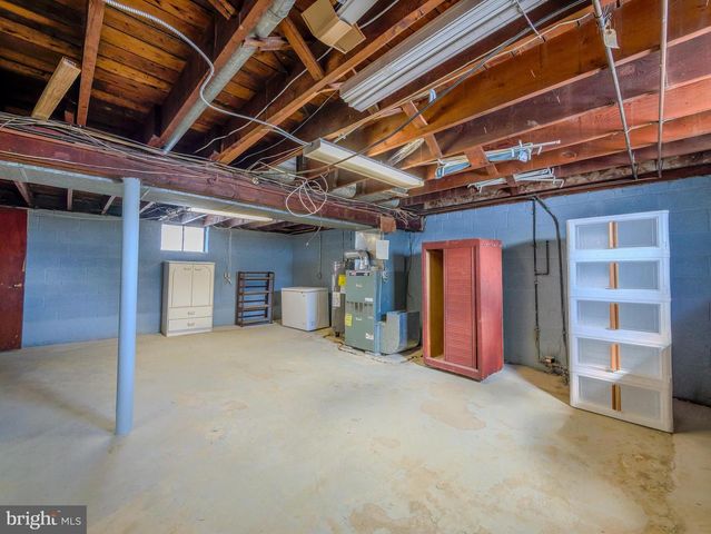 139 TALBOT AVE, Holmes, PA 19043