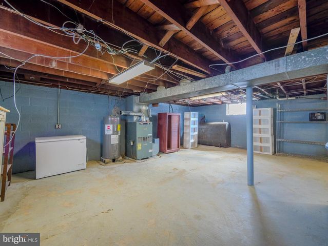 139 TALBOT AVE, Holmes, PA 19043