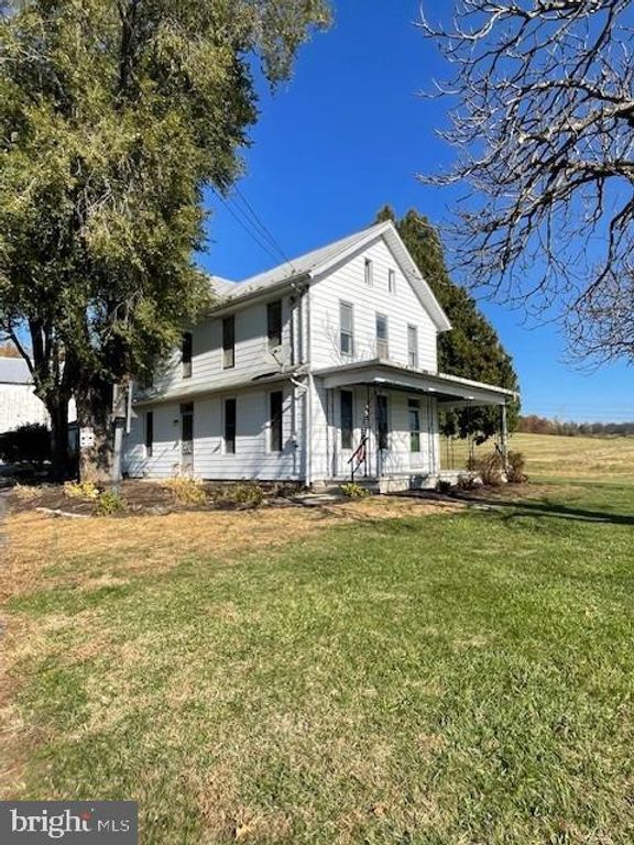 408 KEYSTONE WAY, New Bloomfield, PA 17068