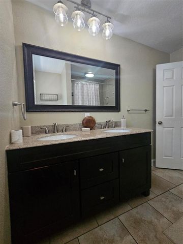 1417 27TH STREET W, Bradenton, FL 34205