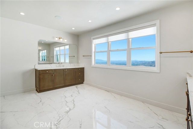 20446 W Albion, Porter Ranch (los Angeles), CA 91326