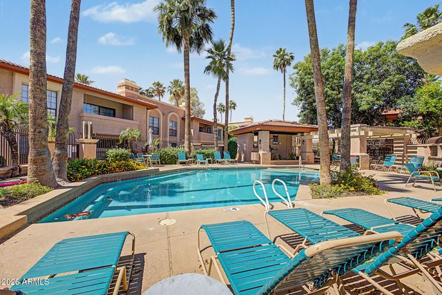 10410 N CAVE CREEK Road 1027, Phoenix, AZ 85020