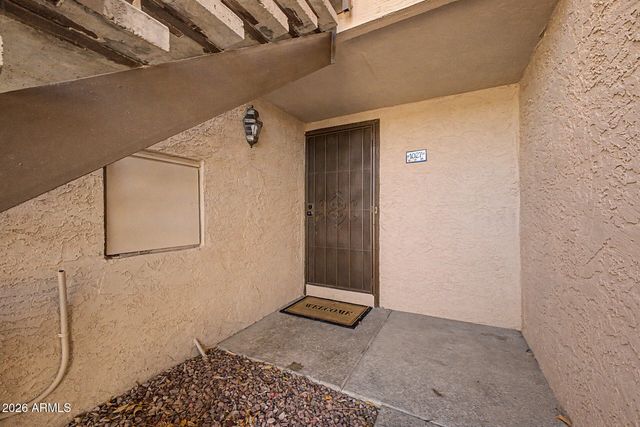 10410 N CAVE CREEK Road 1027, Phoenix, AZ 85020