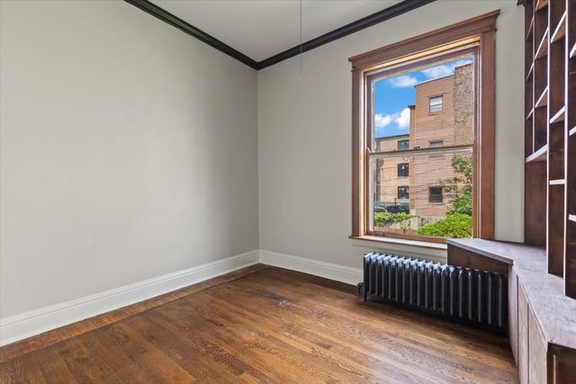 1918 N Humboldt Boulevard, Chicago, IL 60647