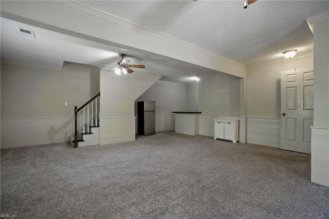 1705 Lovetts Pond LN, Virginia Beach, VA 23454