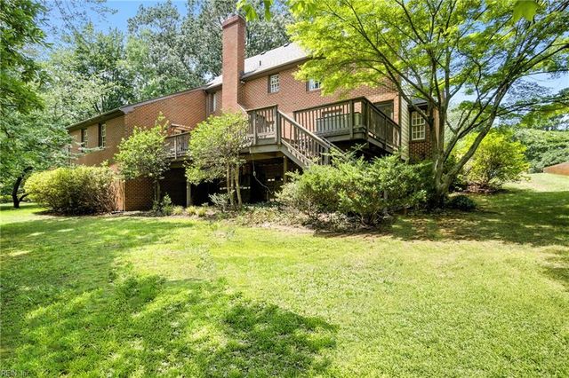 1705 Lovetts Pond LN, Virginia Beach, VA 23454