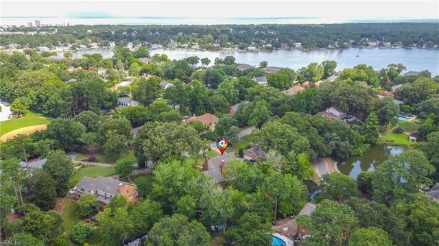 1705 Lovetts Pond LN, Virginia Beach, VA 23454
