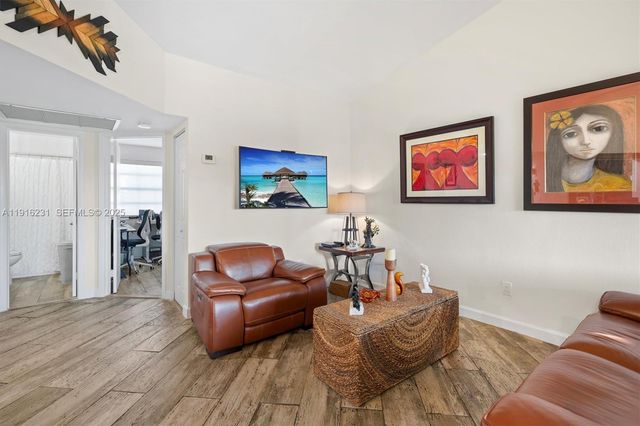 1042 Adams Ave 1042A, Homestead, FL 33034