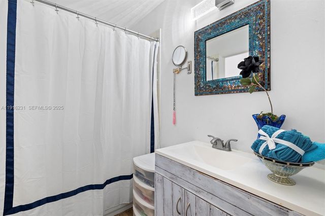 1042 Adams Ave 1042A, Homestead, FL 33034