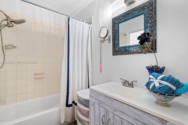 1042 Adams Ave 1042A, Homestead, FL 33034