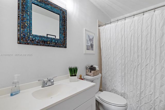 1042 Adams Ave 1042A, Homestead, FL 33034