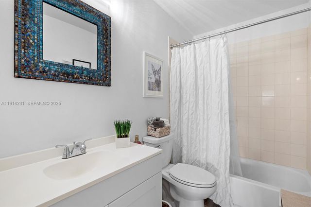 1042 Adams Ave 1042A, Homestead, FL 33034