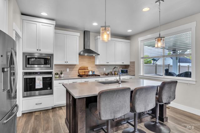 3913 E Collingwood, Meridian, ID 83642