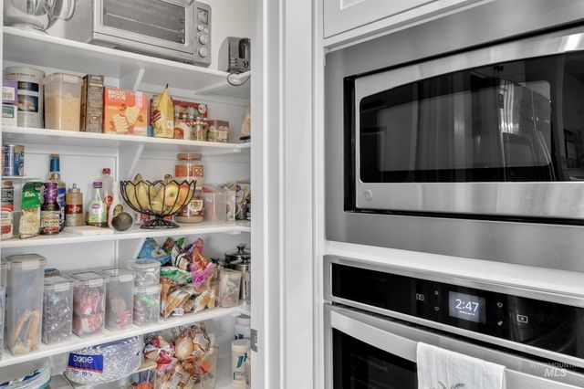 3913 E Collingwood, Meridian, ID 83642